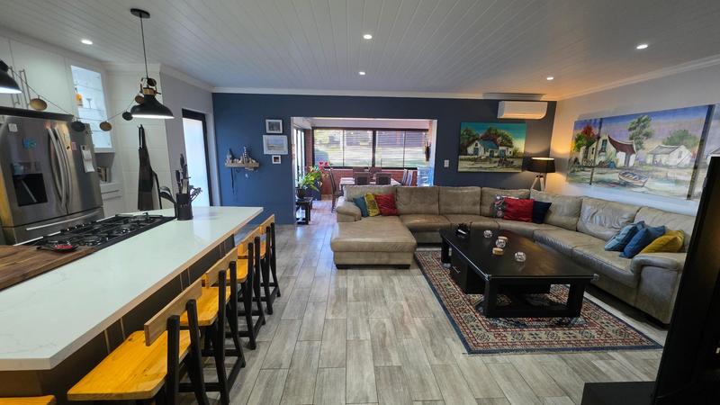 3 Bedroom Property for Sale in Reebok Western Cape